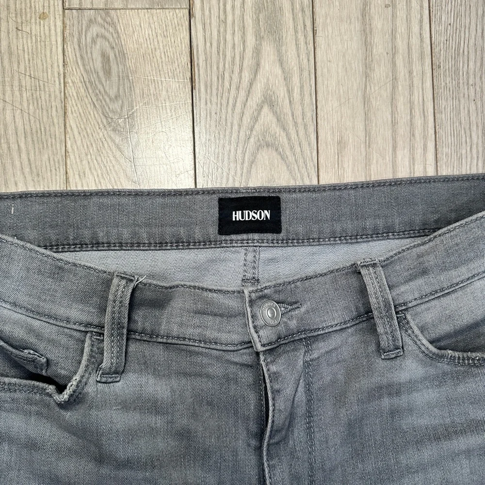 Hudson Jeans Women's Distressed Gray Flare Jeans - Picture 4 of 5